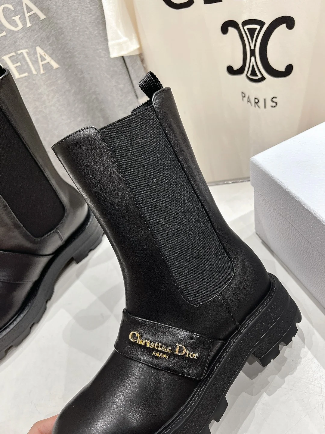 2025ss  신상 브록 앵클 부츠 상세