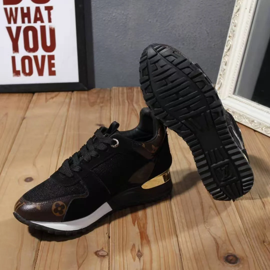 런 어웨이 스니커즈 상세