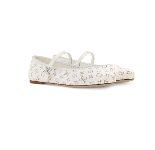 로미 플랫 발레리나