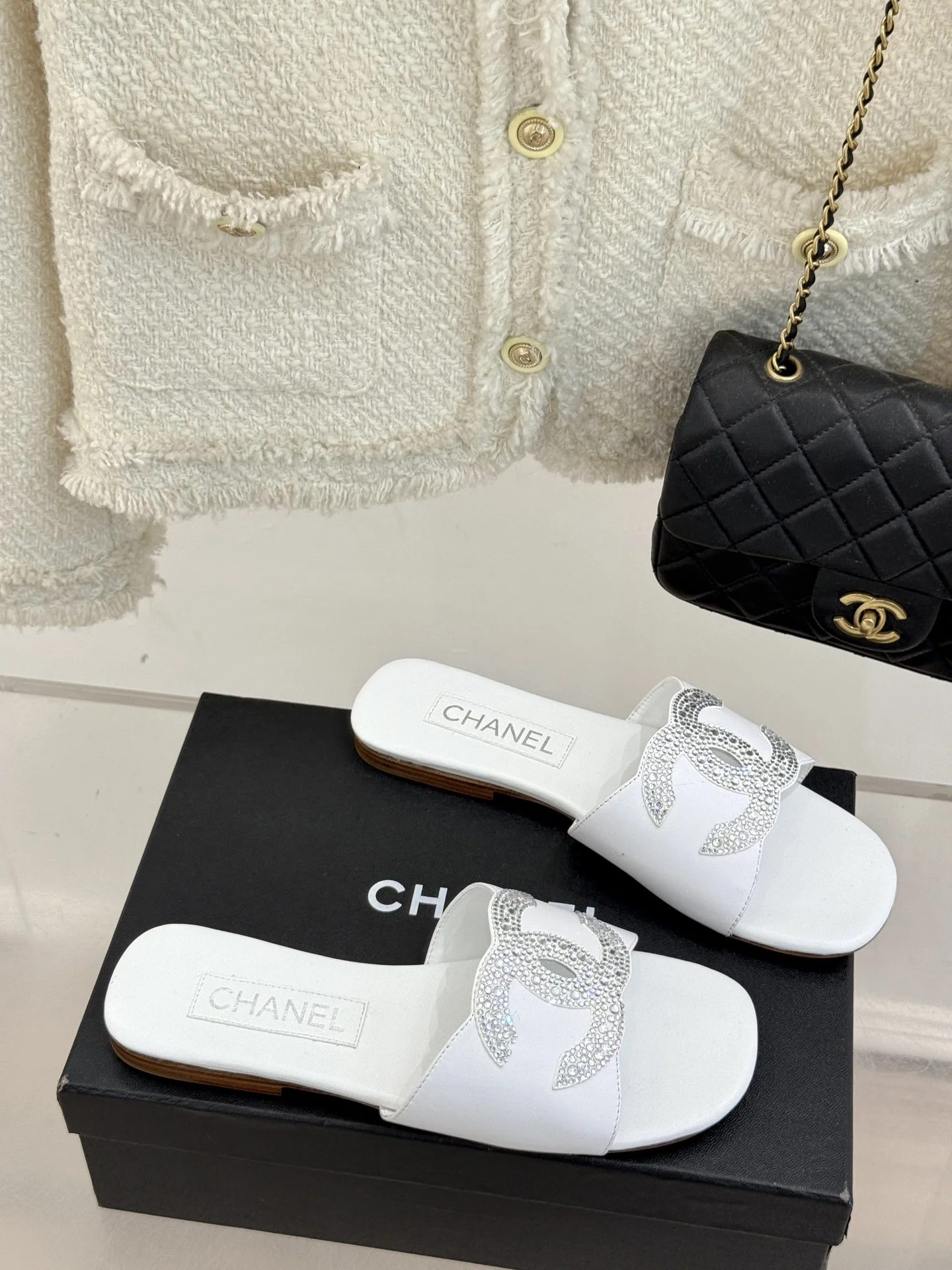 25p 봄여름 신상 큐빅 더블 C 슬리퍼(3color) 상세