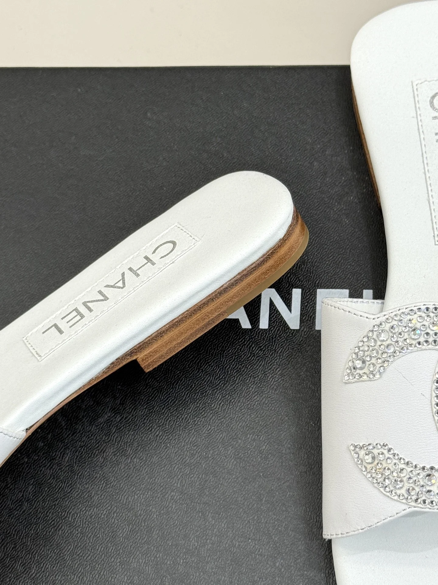 25p 봄여름 신상 큐빅 더블 C 슬리퍼(3color) 상세