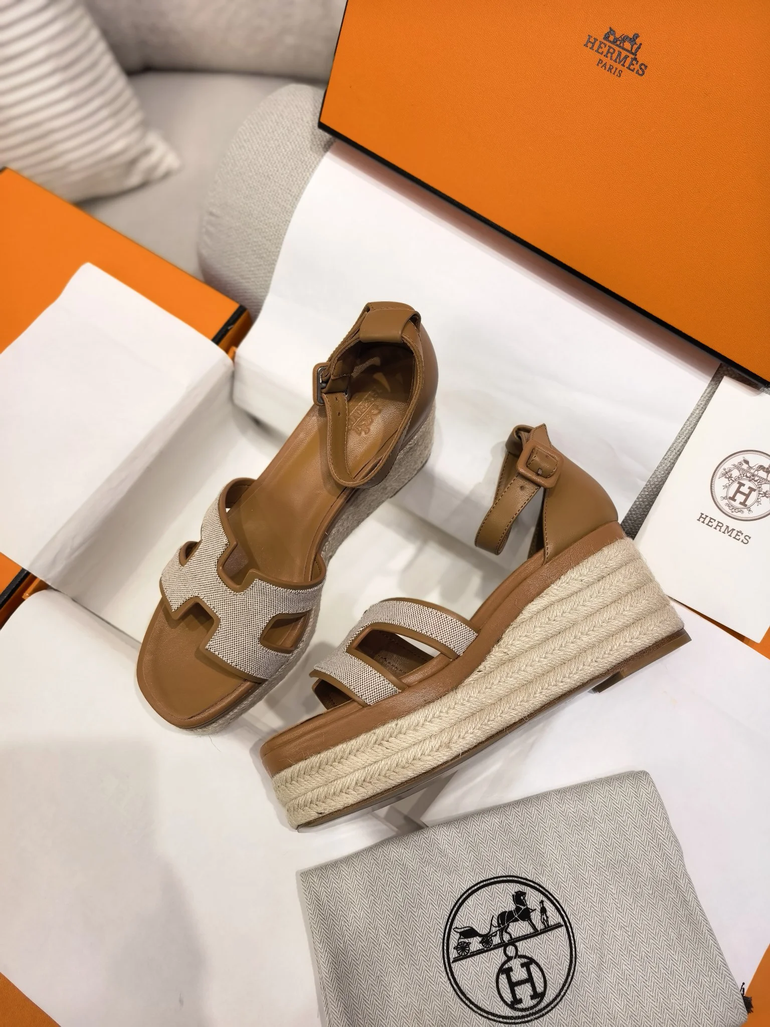 엘다 에스파듀(2color) 상세