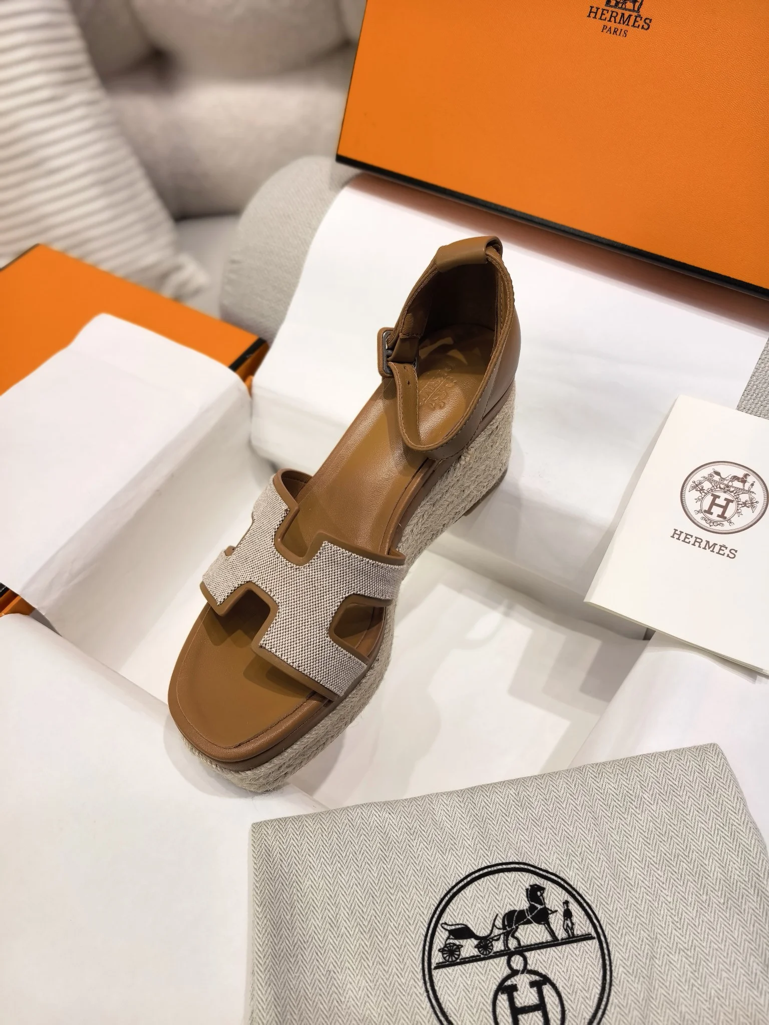 엘다 에스파듀(2color) 상세