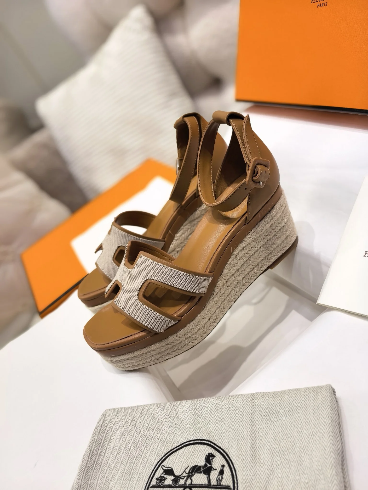 엘다 에스파듀(2color) 상세