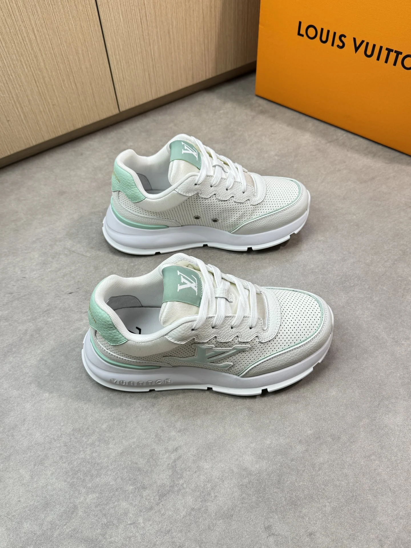 클래식 커플 스니커즈(3color) 상세