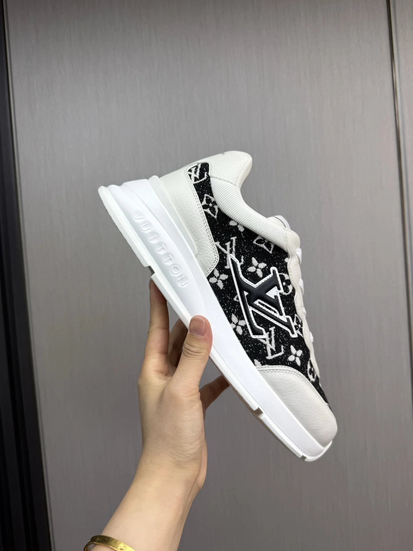 남성 클래식 스니커즈(2color) 상세