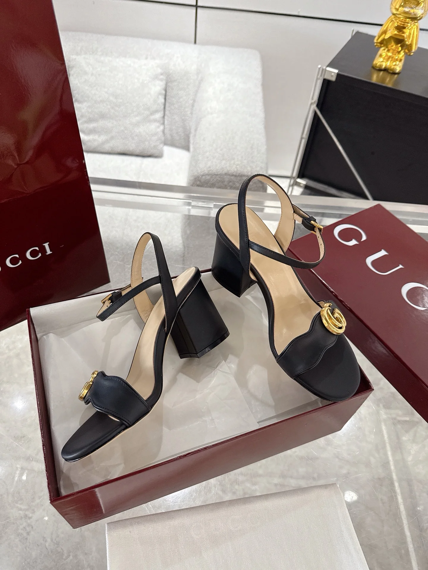 더블 G 버클 힐 스트랩 샌들(2color) 상세