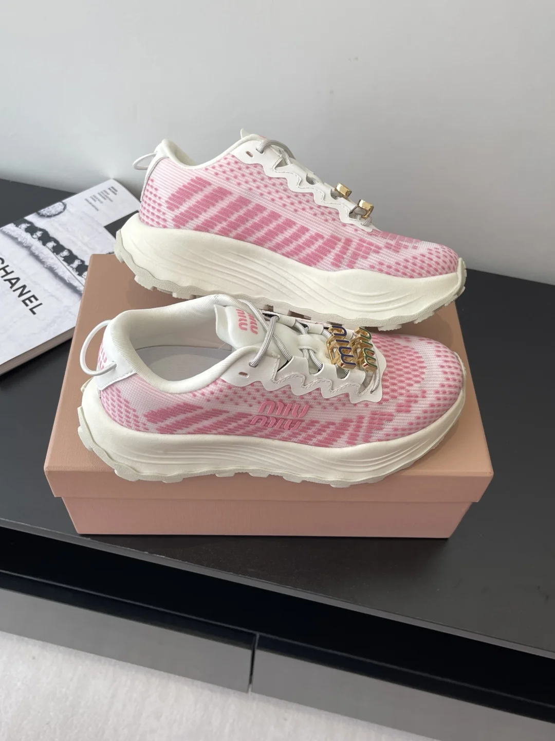 25 최신 아메리칸 핫 스니커즈 (참 별도구매) 상세