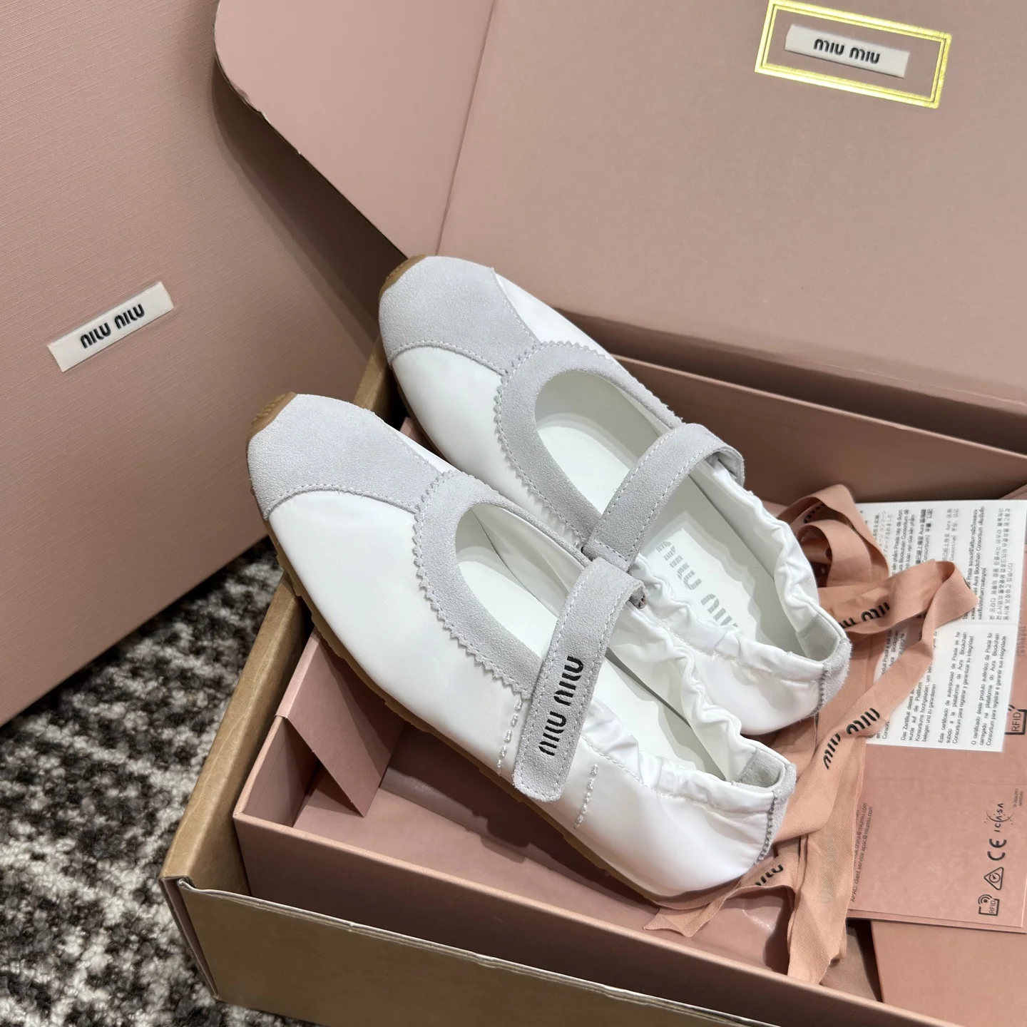 25SS 신상 타이레 슈즈 상세