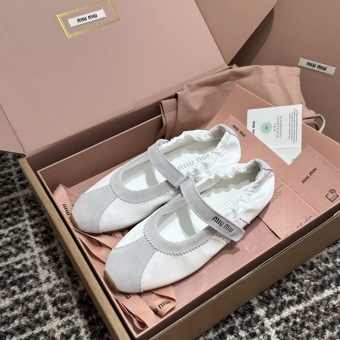 25SS 신상 타이레 슈즈 상세