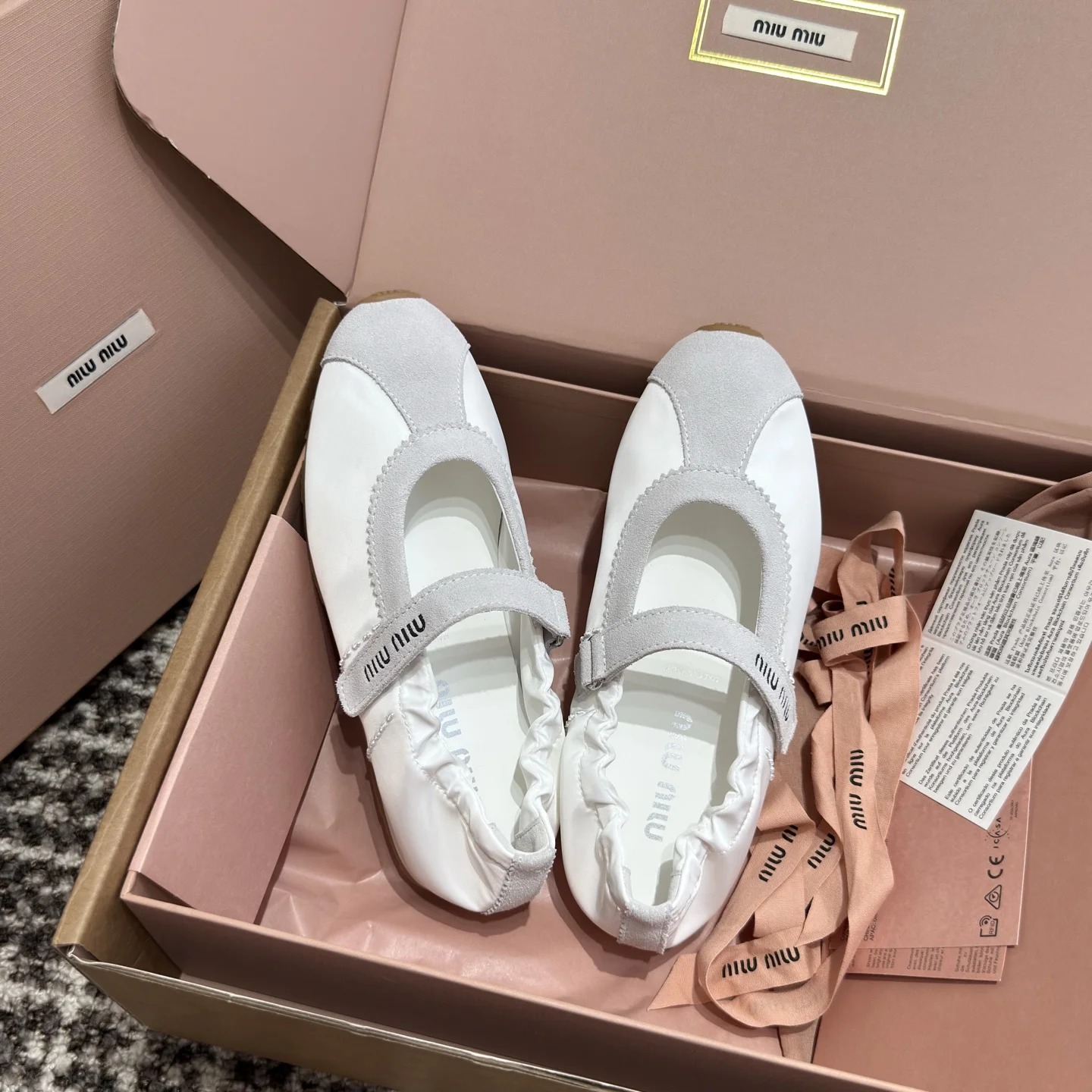 25SS 신상 타이레 슈즈 상세