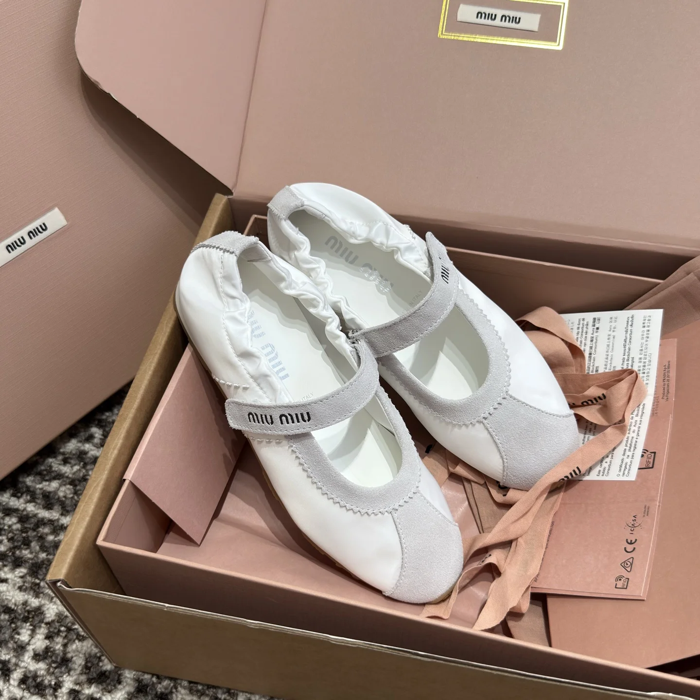 25SS 신상 타이레 슈즈