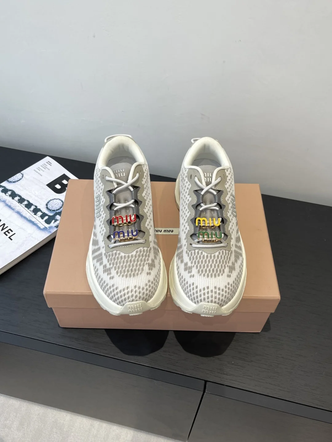 2025 최신 아메리칸 스니커즈 (2color) 상세