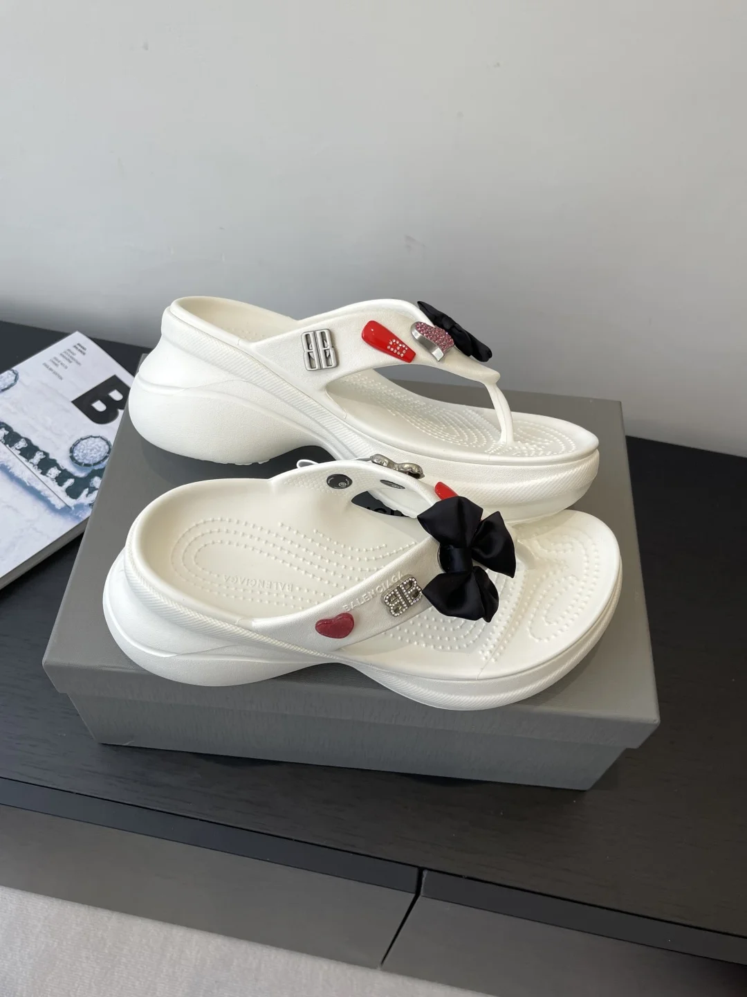 25ss 여름 신상 리본 통굽 슬리퍼(3colo) 상세