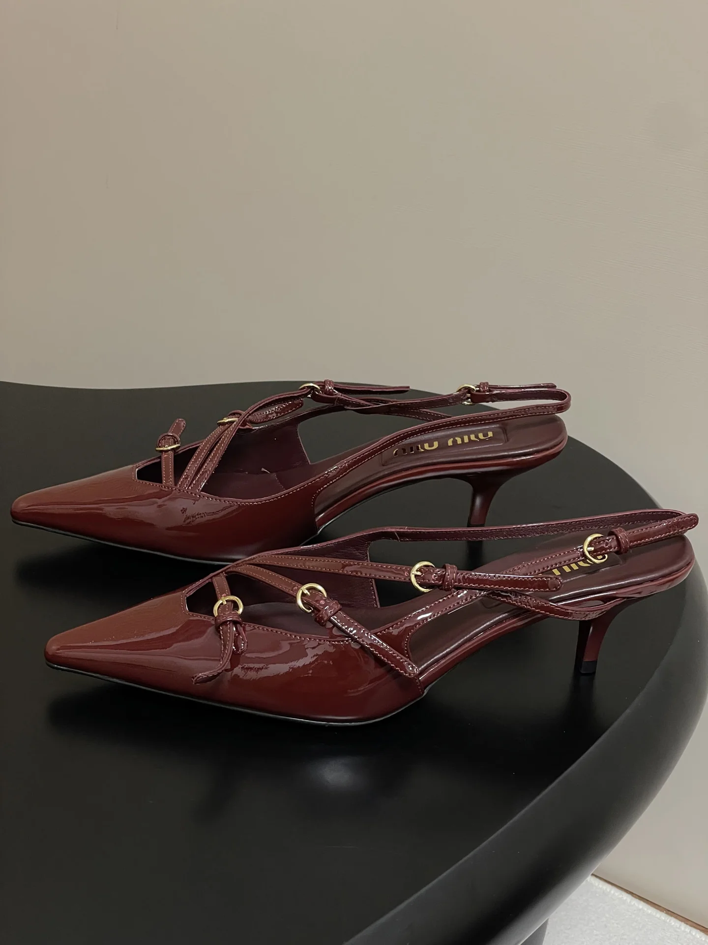 스트랩 플랫슈즈 스틸레토 힐(2color) 상세