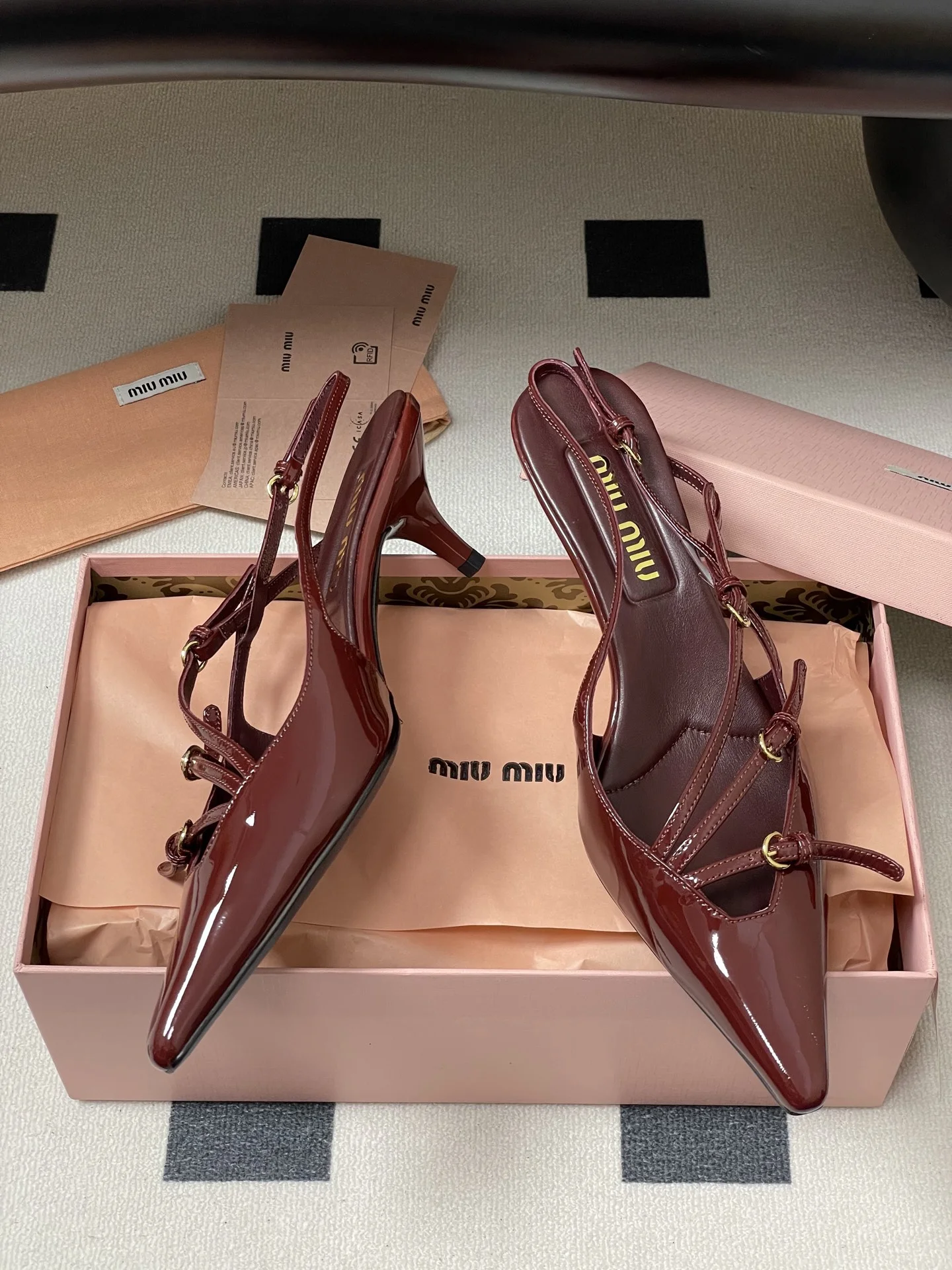 스트랩 플랫슈즈 스틸레토 힐(2color) 상세