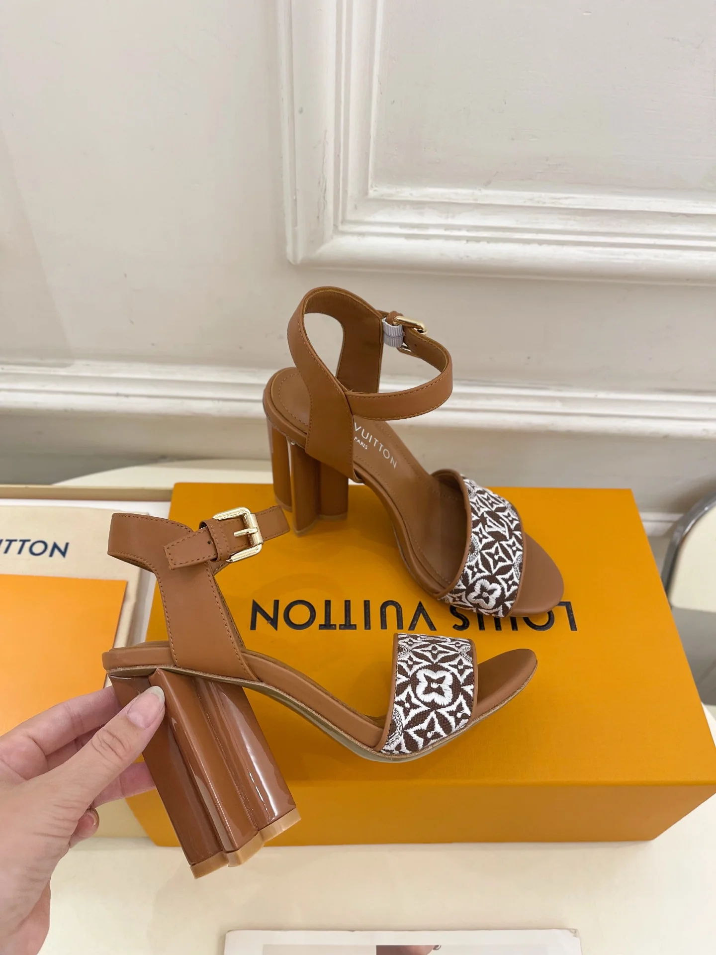 25ss 신상 샌들 상세