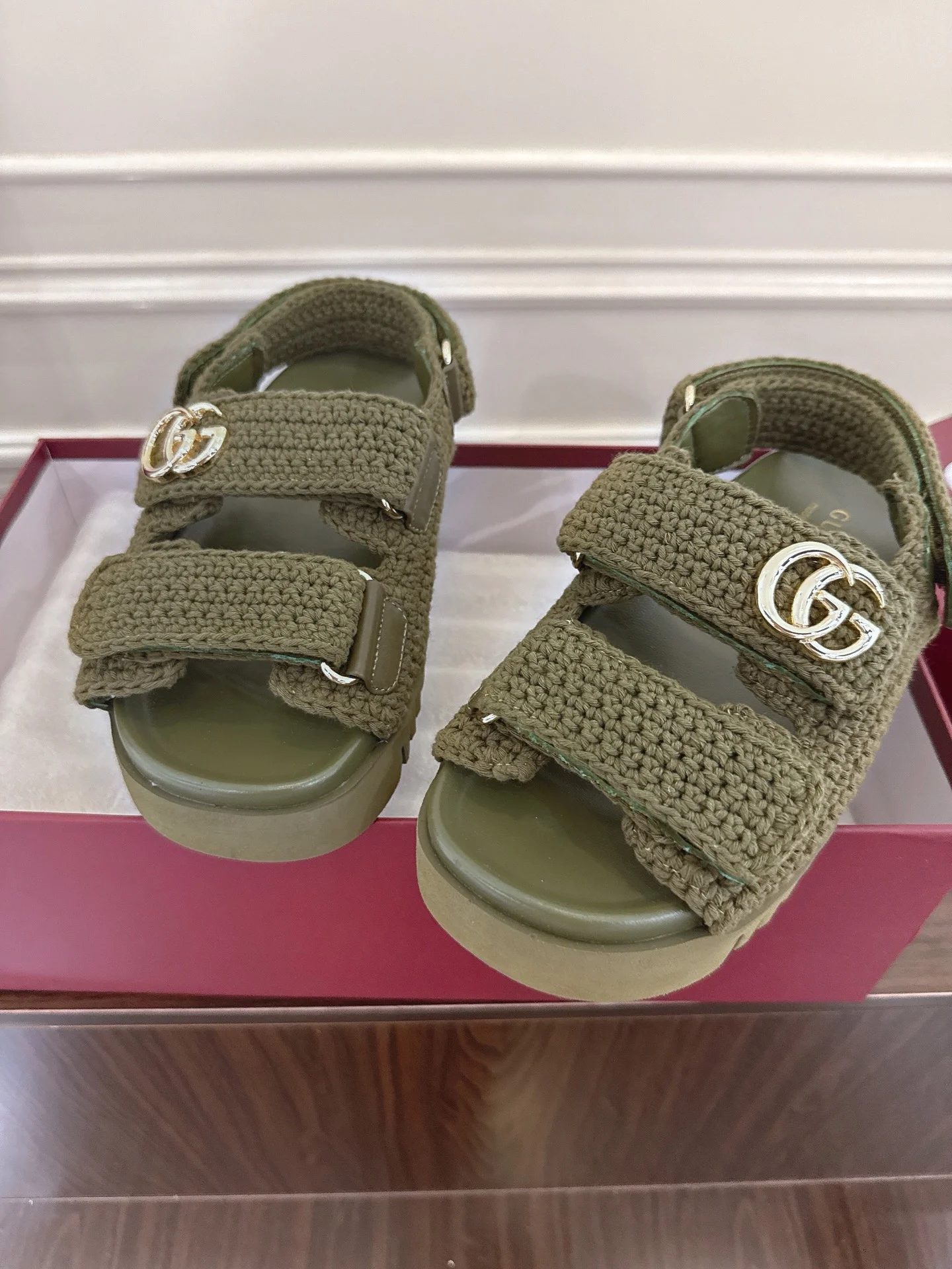 더블 G 여성용 벨크로 샌들 (2color) 상세