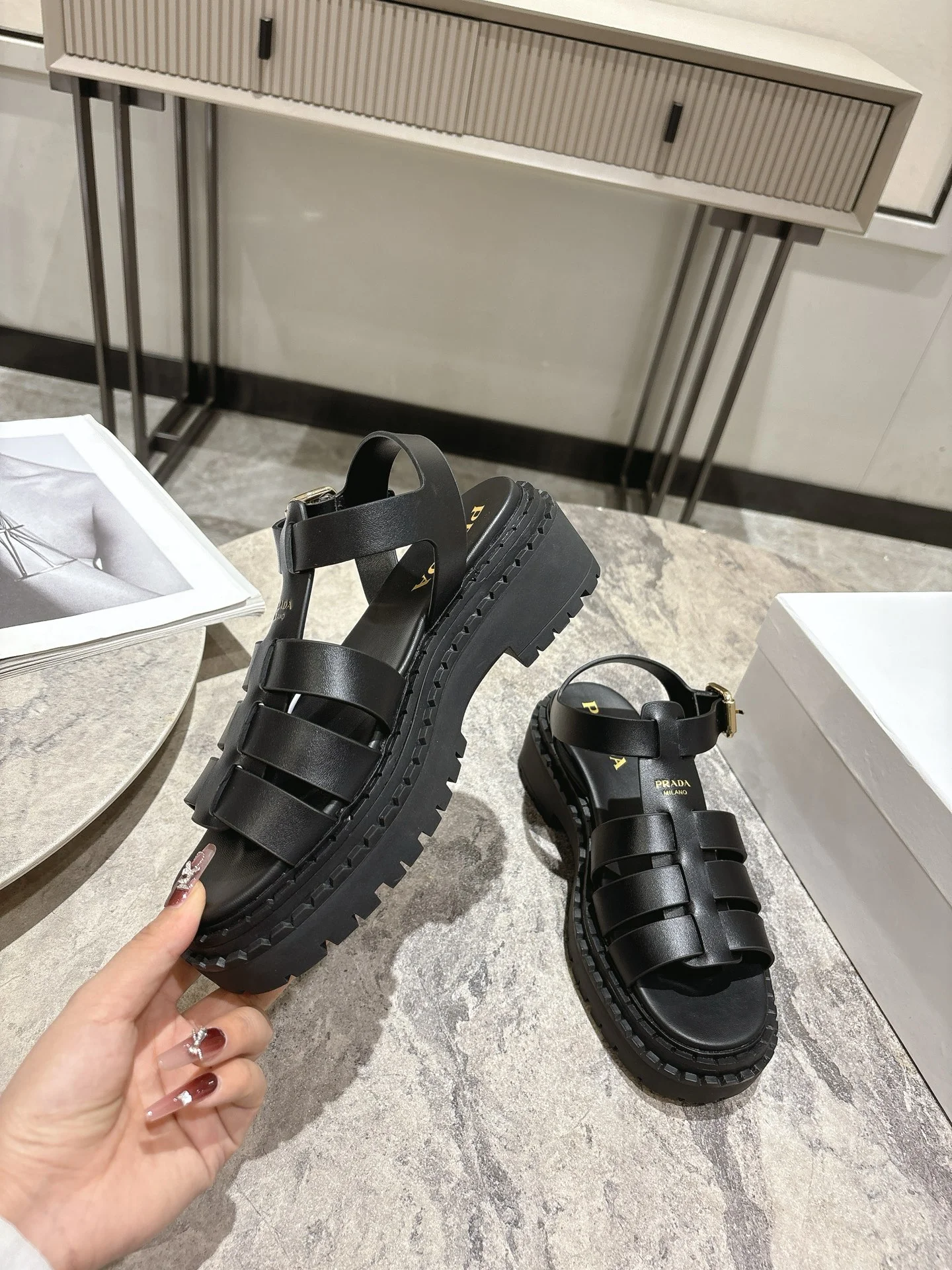 25ss 로마 메쉬 샌들(3color) 상세