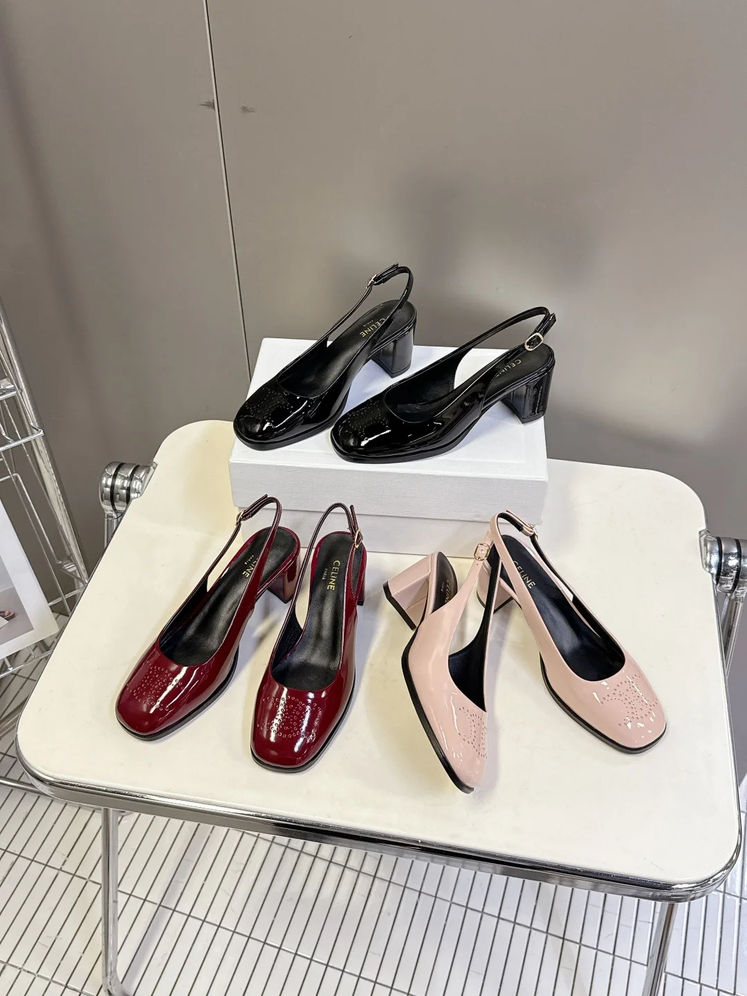 신상 오픈토 힐