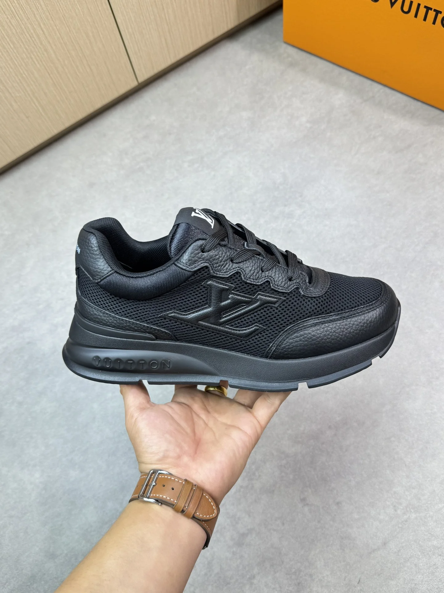 클래식 스니커즈 (2color) 상세