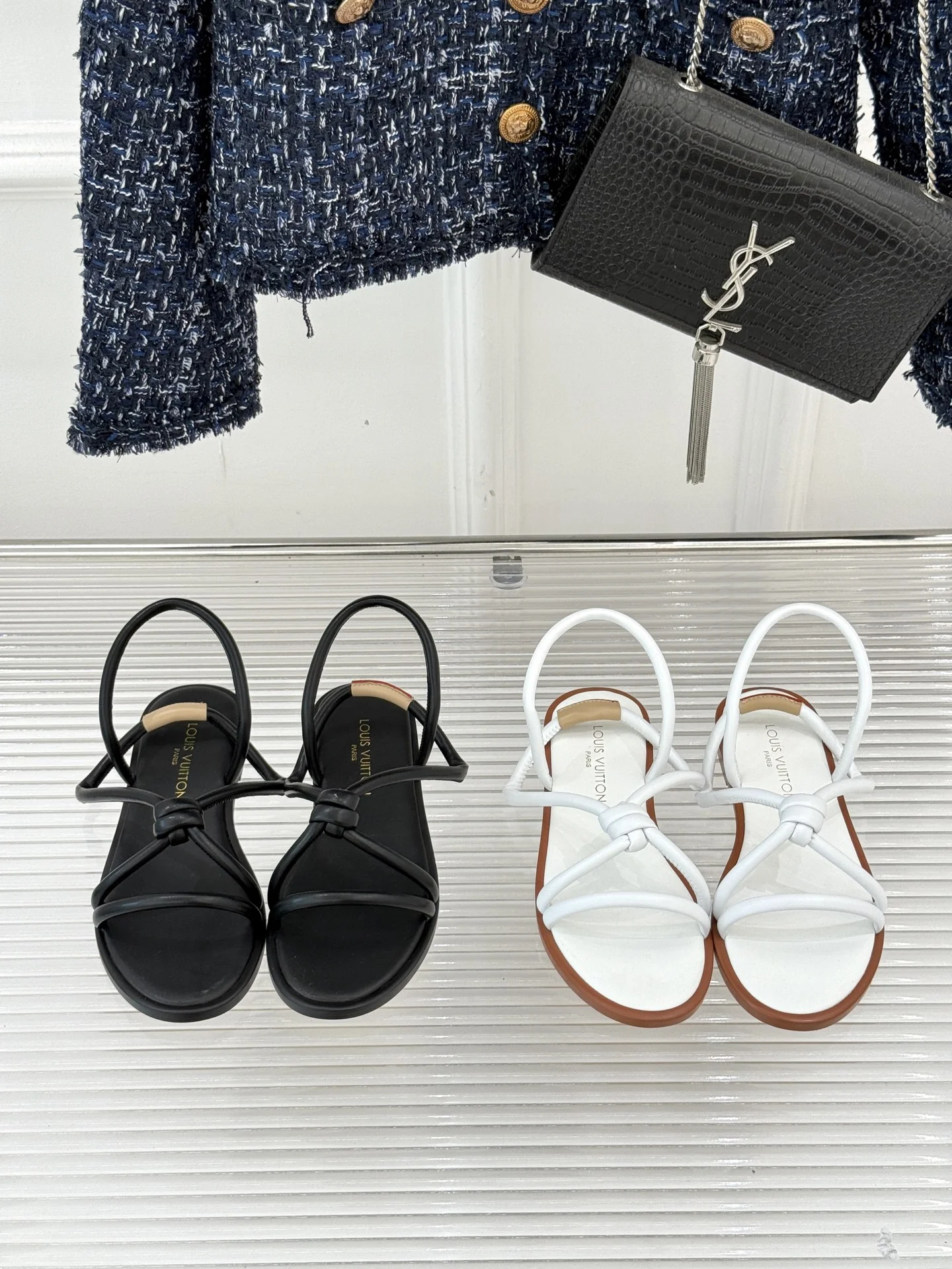 25ss 신상 스트랩 플랫 샌들(2color)