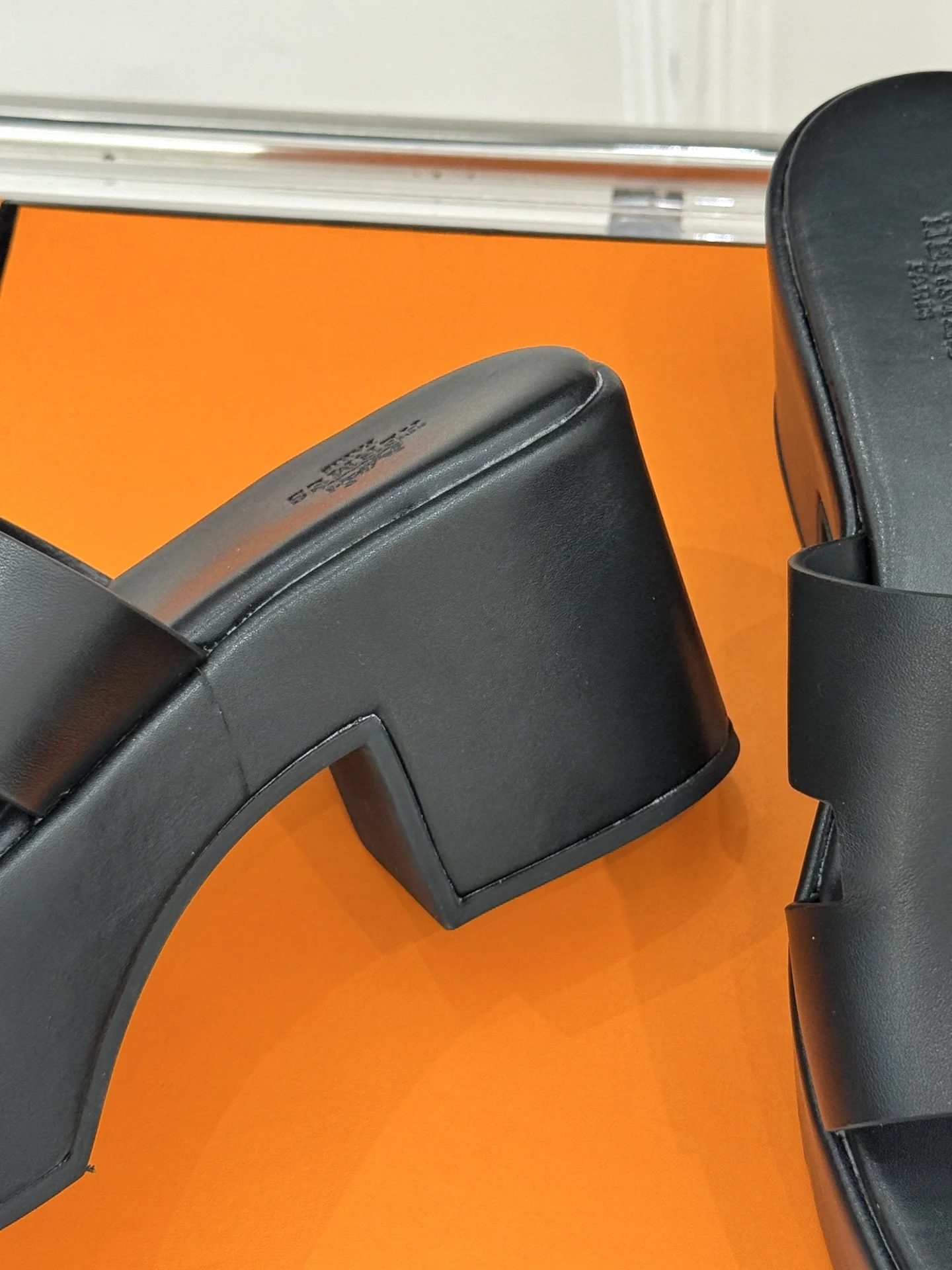 클래식 통굽 슬리퍼 (3color) 상세