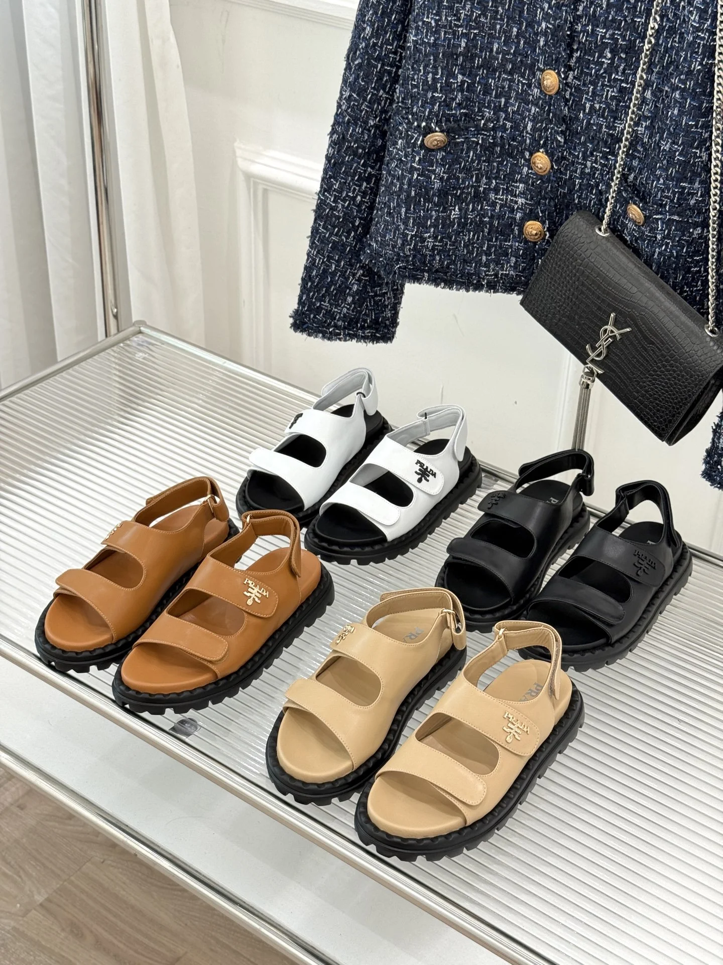 25 신상 빈티지 캐주얼 커플 비치 샌들(4color)