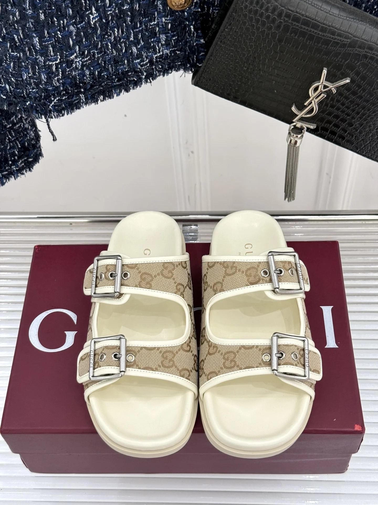 25 신상 더블 G버튼 비치 벨크로 슬리퍼 (3color) 상세