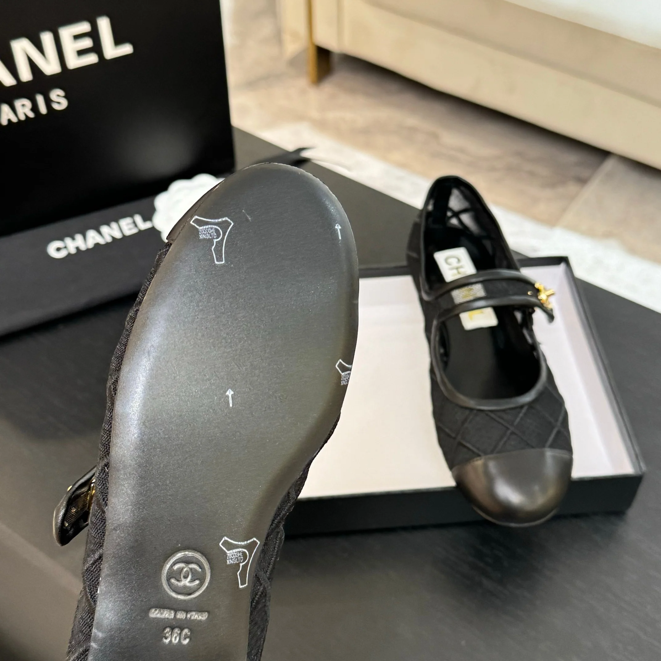 25ss 봄 여름 자수 포인트 발레 슈즈(4color) 상세