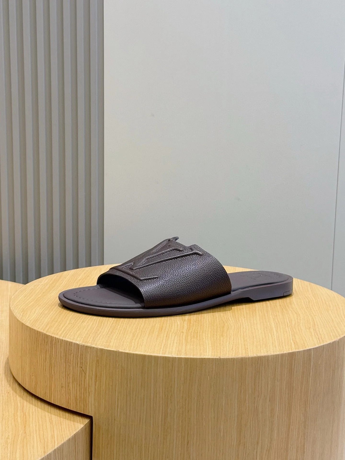 워터프론트 슬리퍼 남성 (4color) 상세