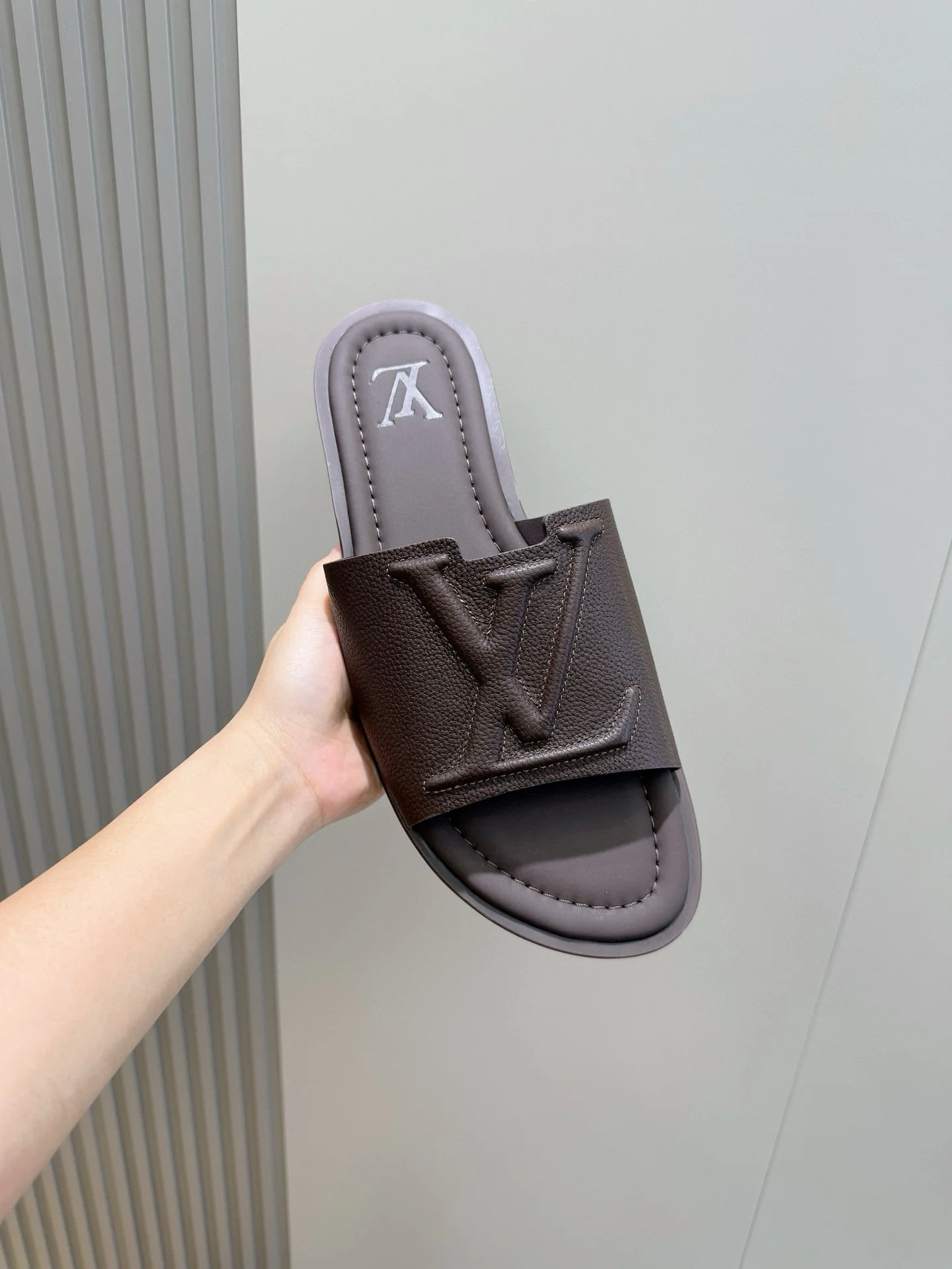 워터프론트 슬리퍼 남성 (4color) 상세