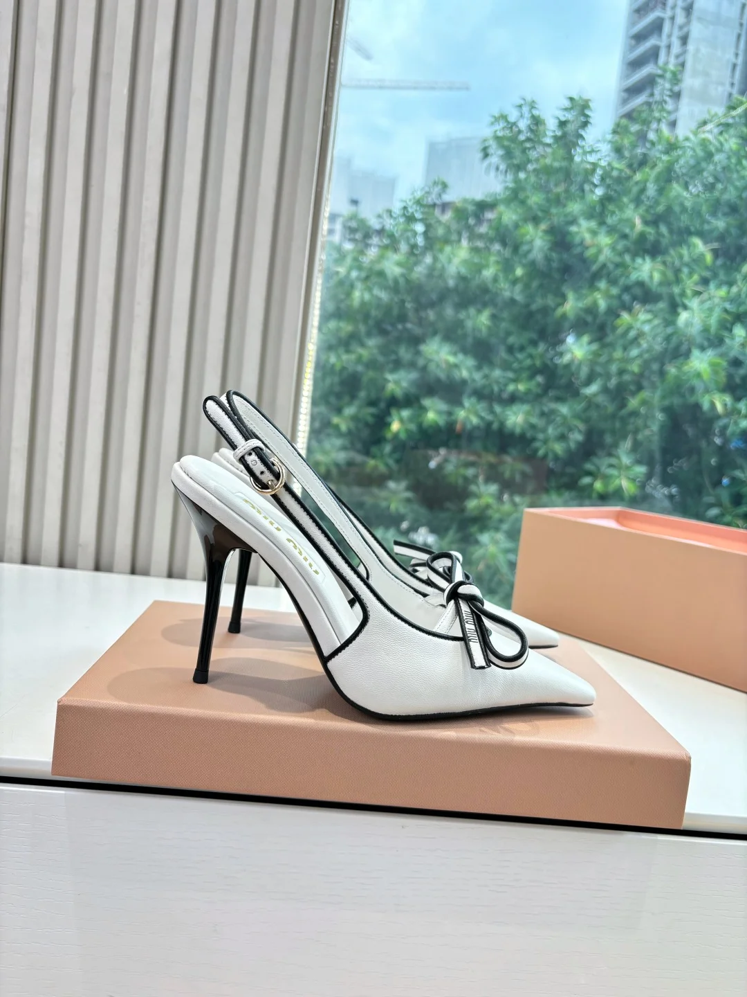 25 봄여름 플랫 메리진 로퍼(4color) 상세