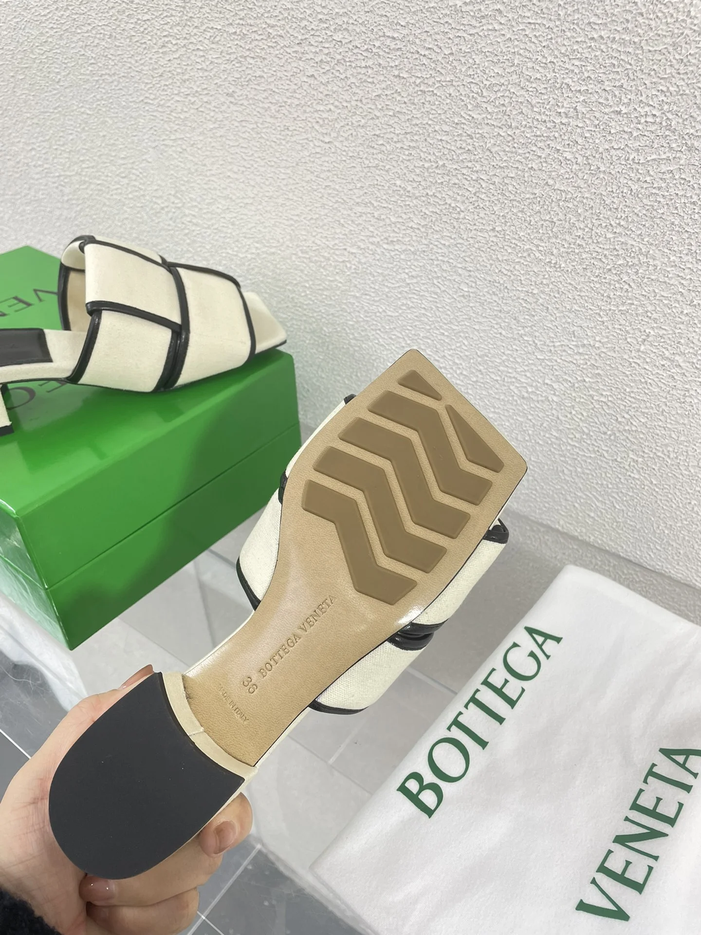 PATCH 미들 슬리퍼 (4color) 상세