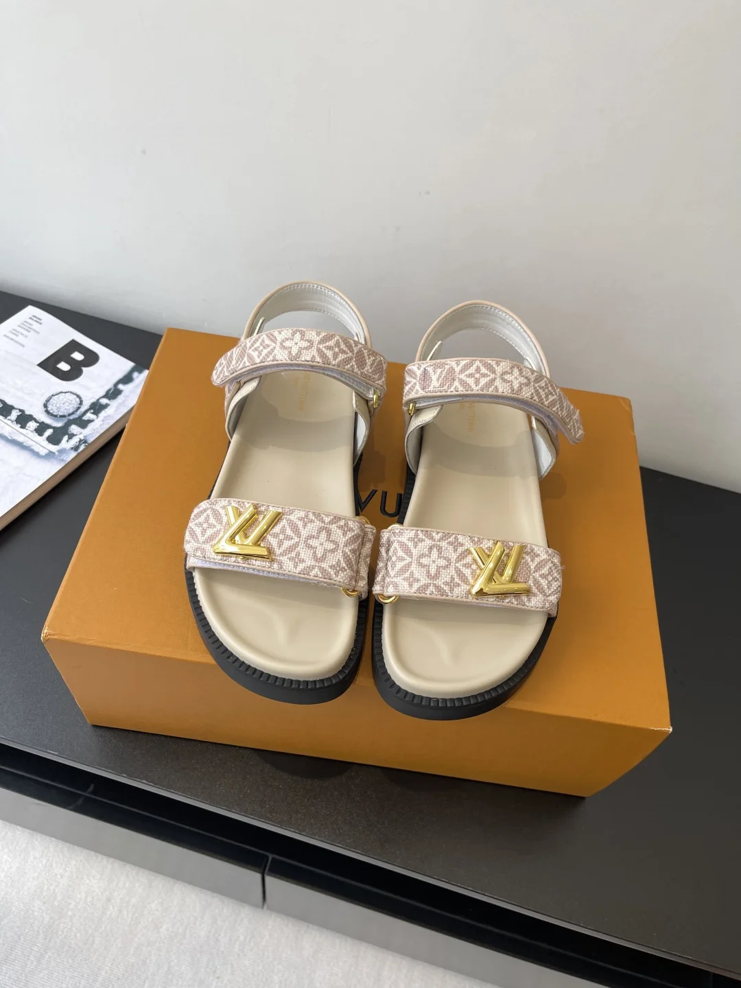 신상 캐쥬얼 비치 샌들 (2color) 상세