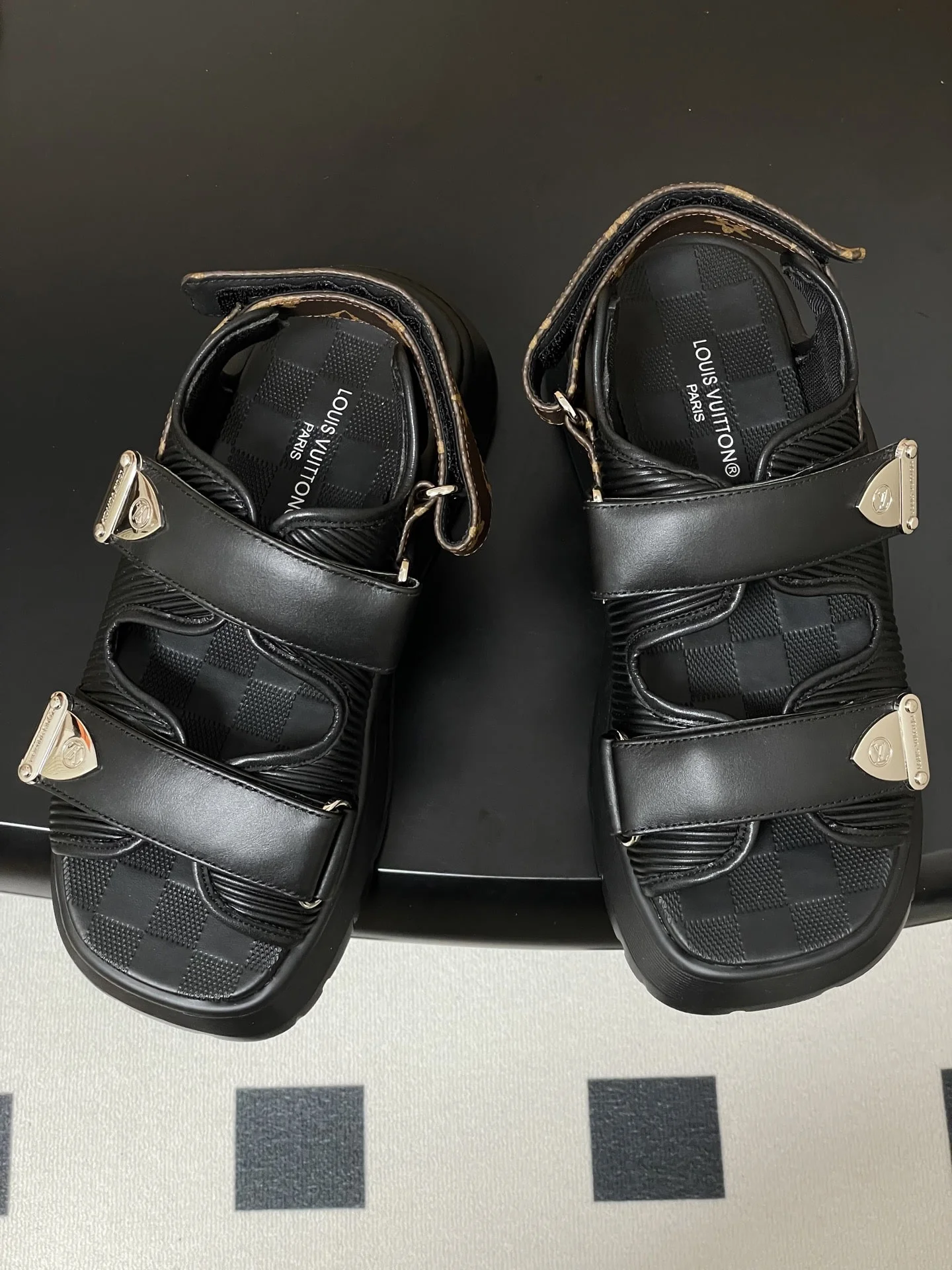 컴포트 벨크로 통굽 샌들(2color) 상세