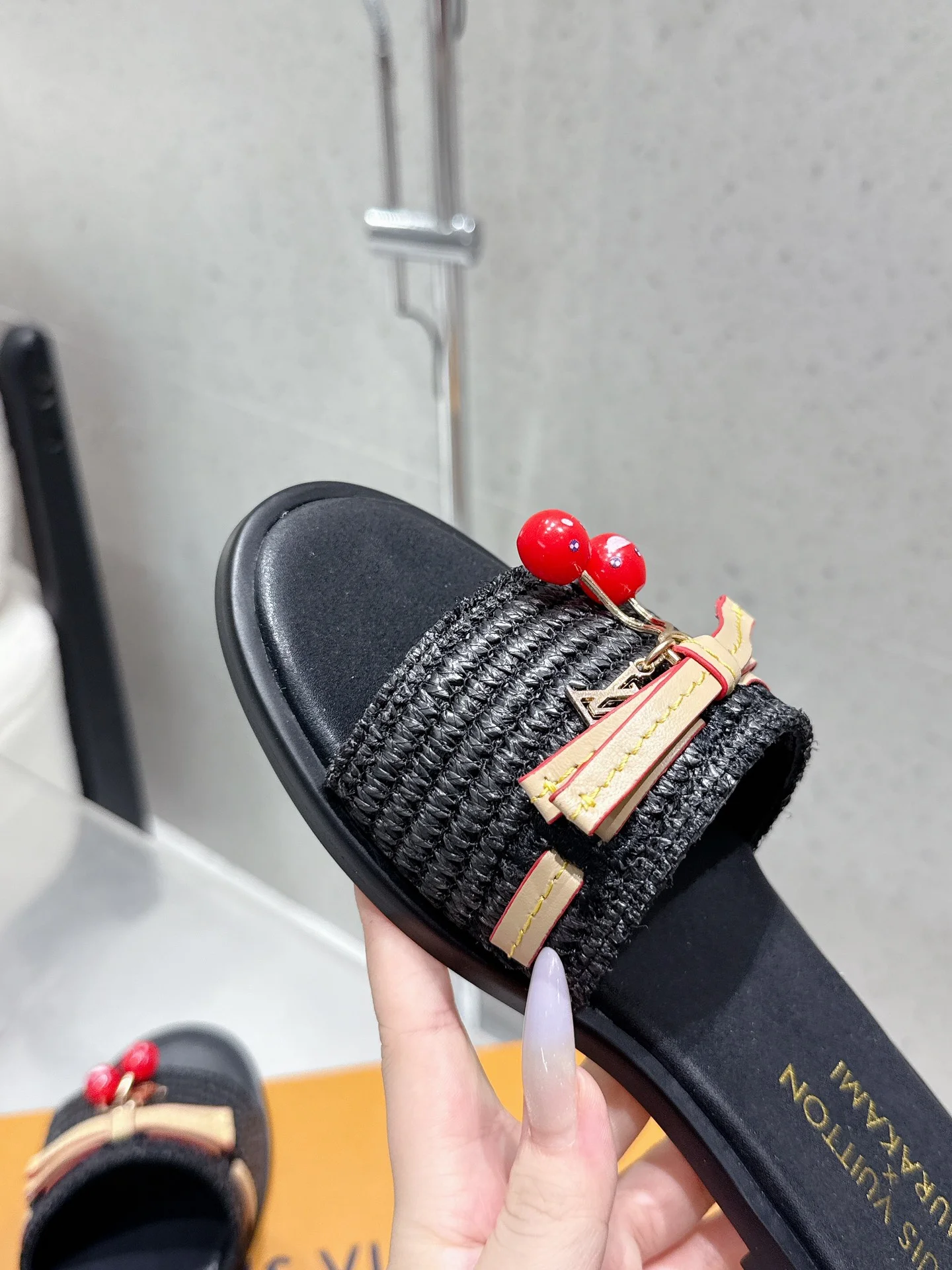 25/ss 신상 플랫 슬리퍼 (2color) 상세