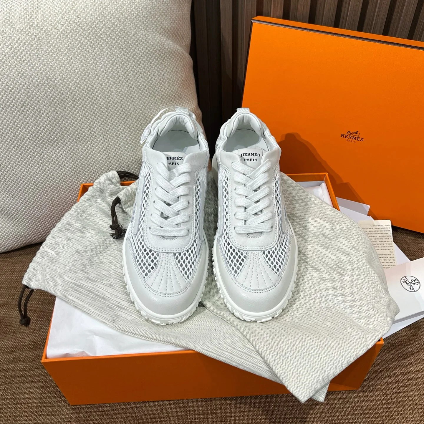 젯 스니커즈 펀칭 메쉬 워커 (2color) 상세