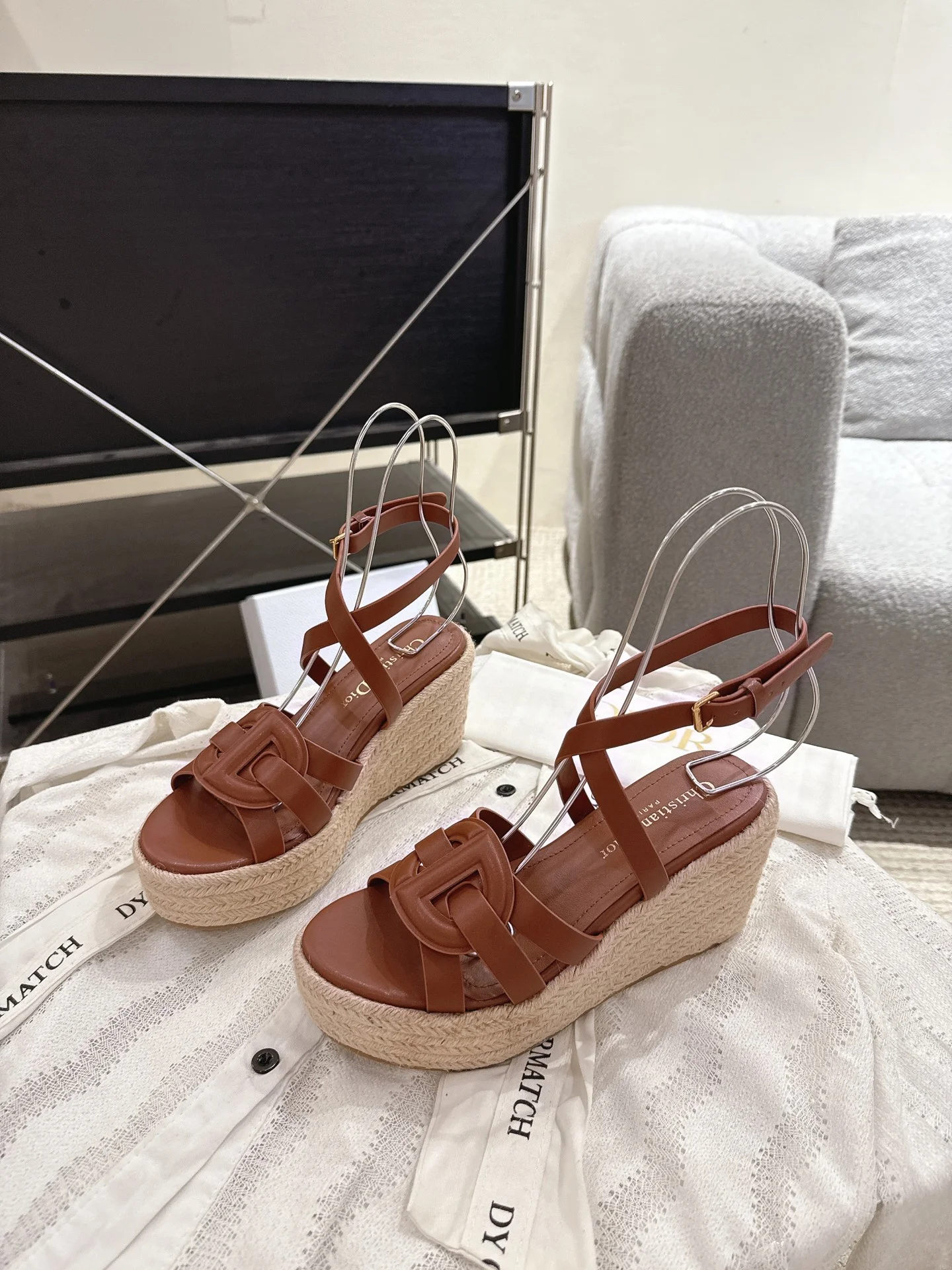 25ss 봄여름 신상 웨지힐 샌들 (3color) 상세