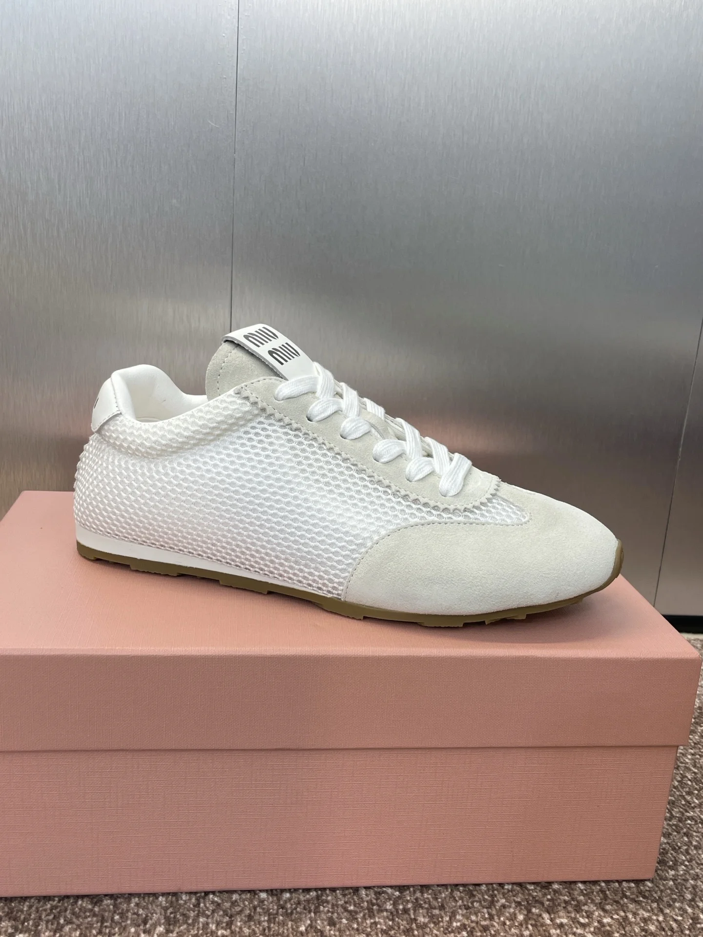 25 봄여름 신상 러닝화 (3color) 상세