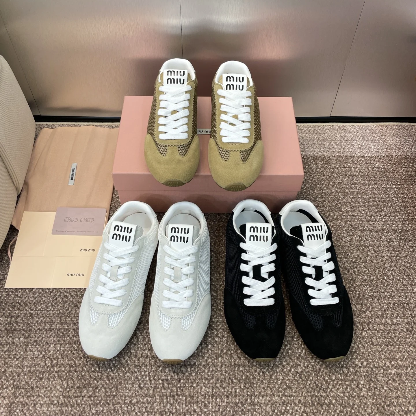 25 봄여름 신상 러닝화  (3color)