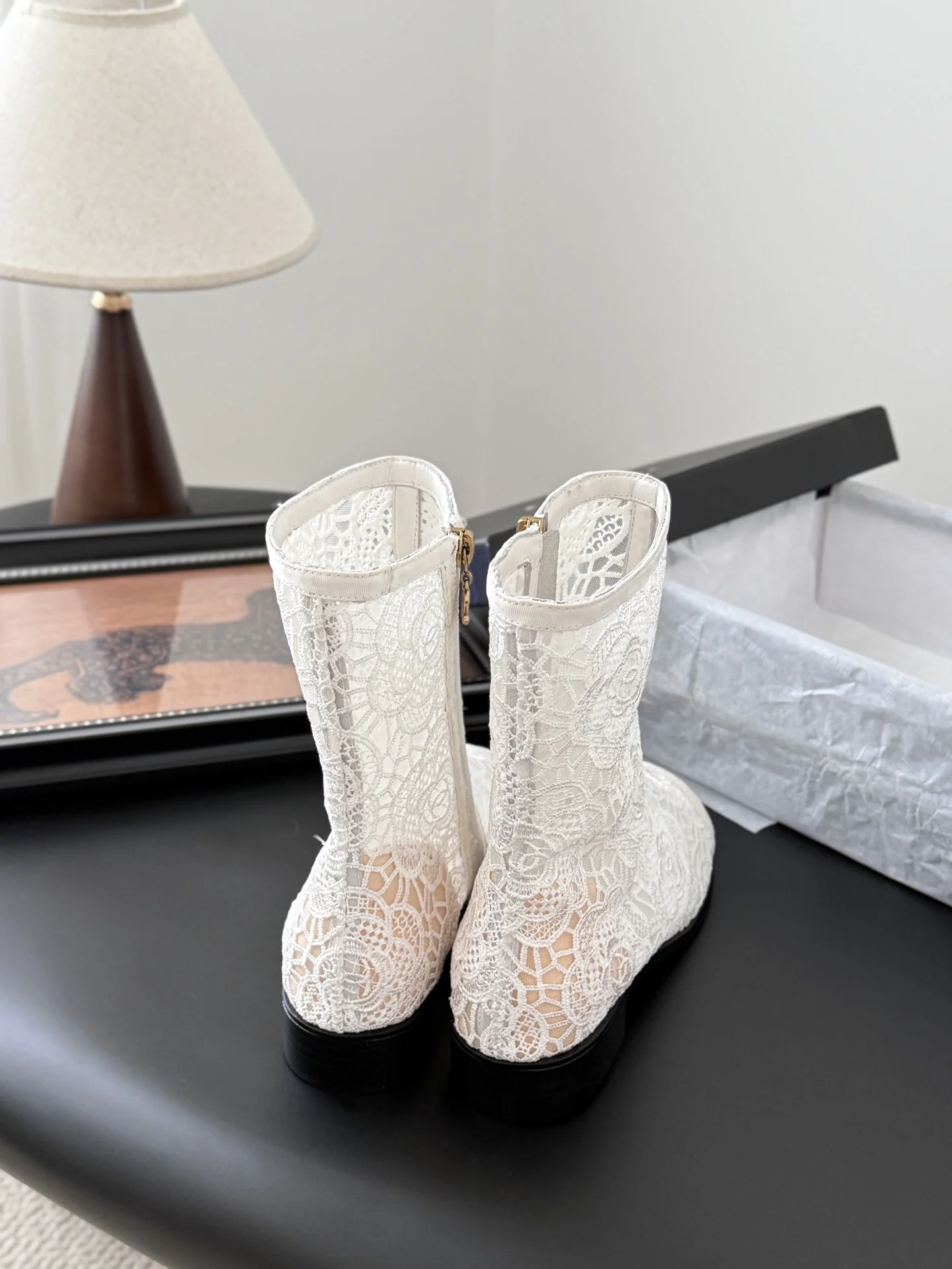 25K 추동 신상 망사자수 앵클부츠(2color) 상세