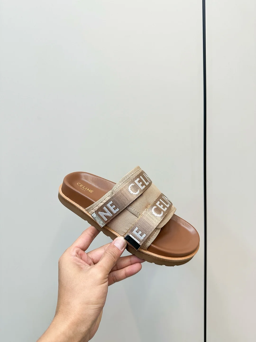 25ss 여름 신상 벨크로 비치 슬리퍼(3color) 상세