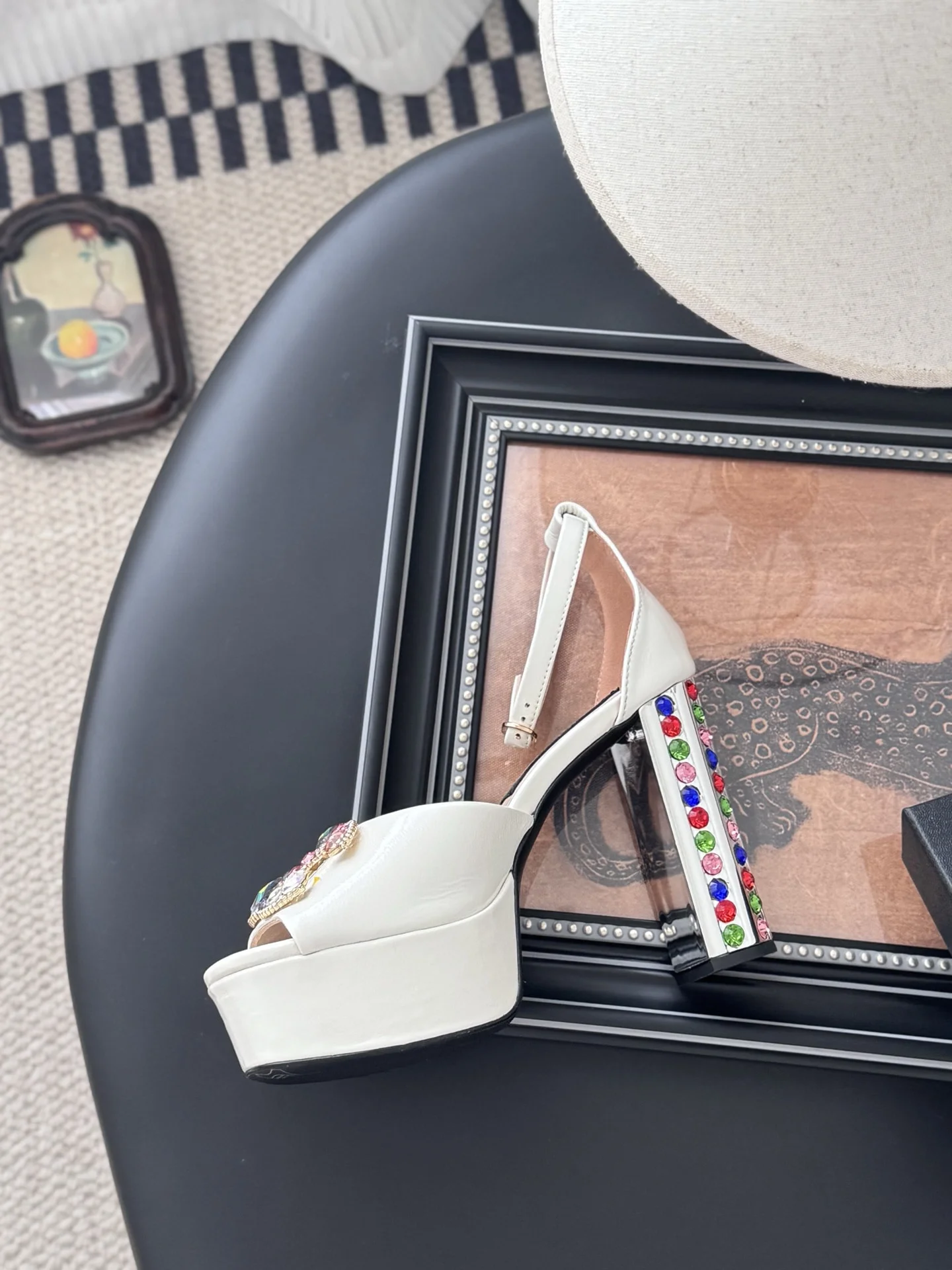 25K 이른 봄 플랫폼 핫피스 샌들 (3color) 상세