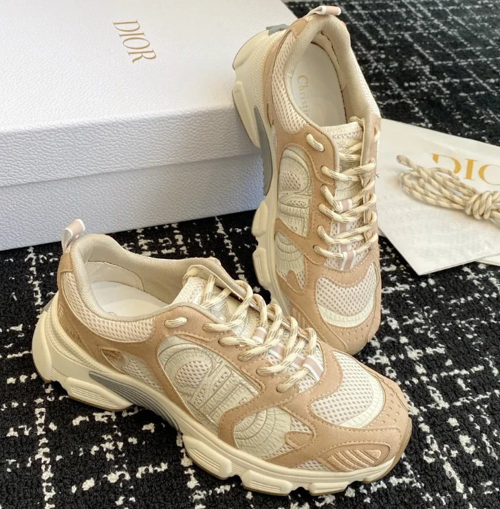 나이키 X 메쉬 운동화