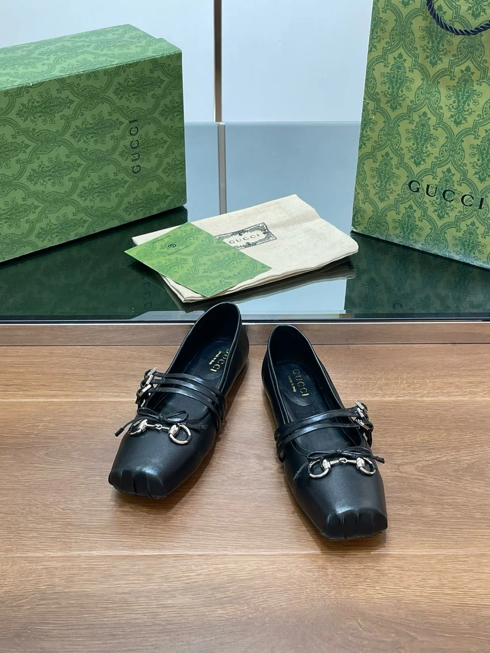 발레슈즈 레더 상세