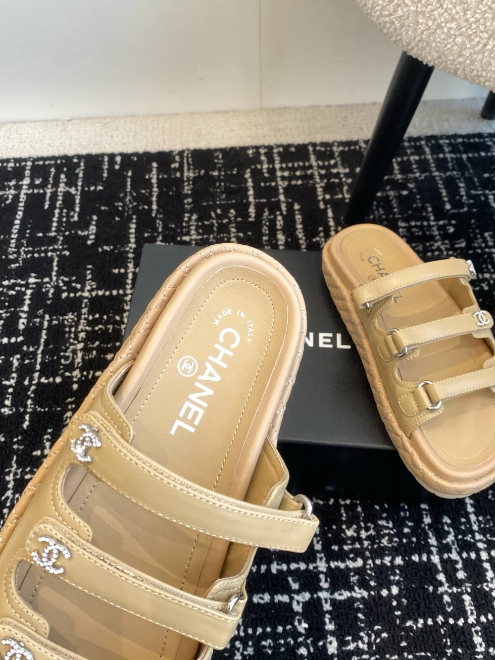 샌들 슬리퍼 베이지 상세