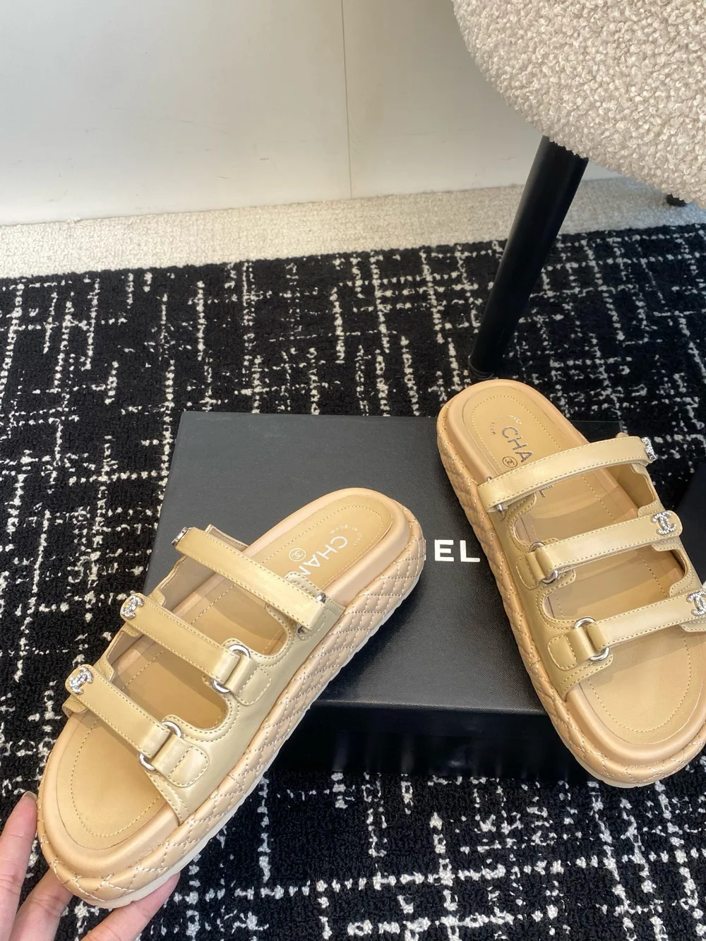 샌들 슬리퍼 베이지 상세