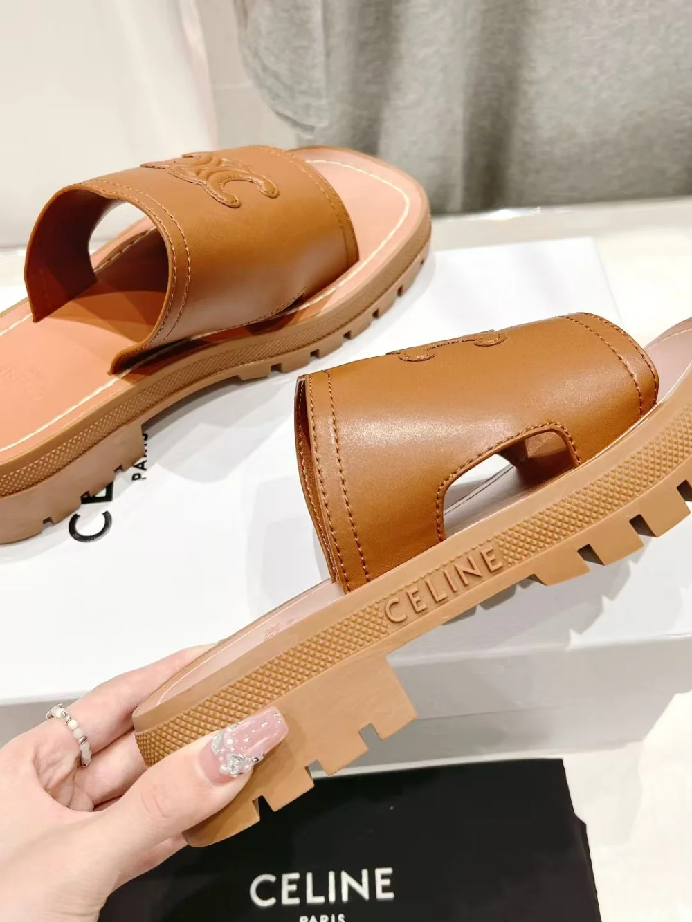 통굽 슬라이드 상세