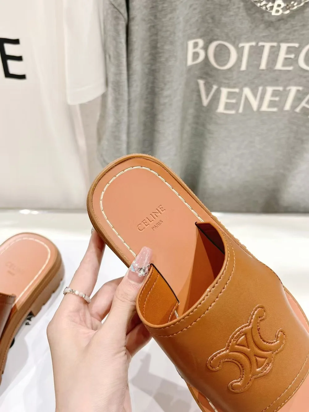 통굽 슬라이드 상세